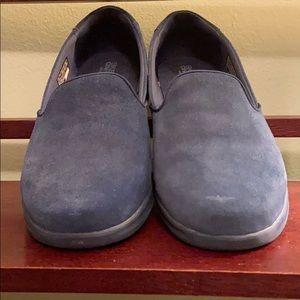 SKECHERS ON-THE-GO BLUE SUEDE SLIP ONS SIZE 10W